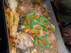 -鸣记脆皮烤鱼·海鲜烤鱼(亿合城店)