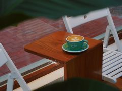 -Line 咖啡(石厦花园店)