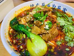 黯然销魂牛腩面-文叔·湖北名小吃·小龙虾(华强北店)