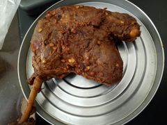 -周黑鸭(郑州中原区华山路中原万达沃尔玛店)