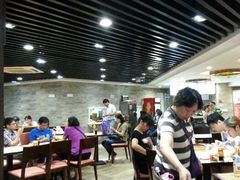 大堂-鸡鸣汤包(乐购仕店)