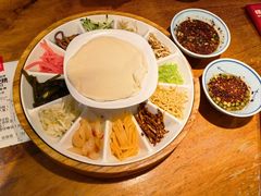 -怪噜范·老贵阳街头名小吃(鸿通城店)