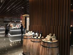 -上海宝华万豪酒店