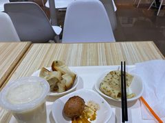 -光明·博海美食花园(上海瑞金医院12号楼店)
