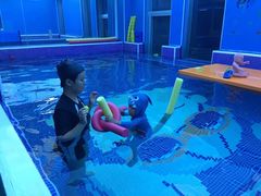 -小伢儿水中体适能俱乐部(中泰店)
