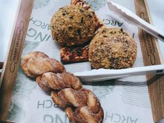 -御蝶坊生日蛋糕KNAC(创业店)