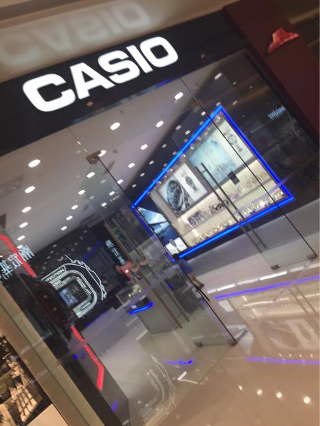 casio(华润万象城店)-"只有手表 没有数码相机 所以还带去hk买.