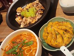 -云海肴汽锅鸡·云南小炒(曲江大悦城店)