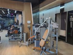 -威克健身游泳(万菱汇店)