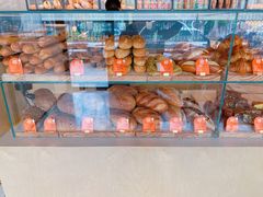 -老梦面包CHEZMOREL(麦子店)