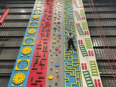 -极限PLAY运动娱乐新世界·团建派对表演休闲馆·室内高空游乐园