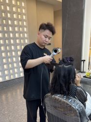 -苏豪美发S A L O N烫发染发