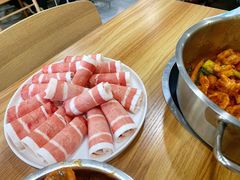 精品肥牛-小米烤肉·和牛原切-创意韩料(东关店)