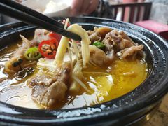 -隔壁老王·家常云南菜(花巷店)