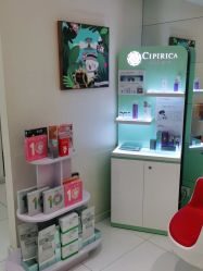 -咪咪比基尼脱毛专业店