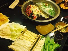 -宽板凳老灶火锅(南礼士路店)