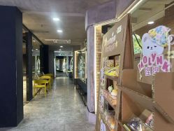 -CASTER跳舞俱乐部