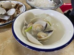 -黄记四更烤乳猪店
