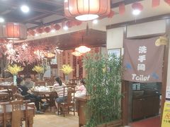 -那家老院子东北菜·饺子·小鸡炖蘑菇(艳华街店)
