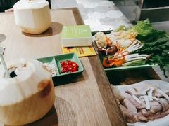 -浩源美食·椰子鸡