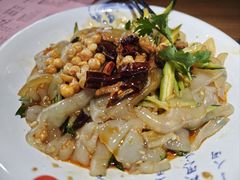 -雪乡阁东北农家菜(颛桥约好休闲街店)