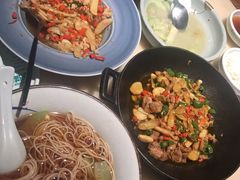 -佬麻雀·新湘菜(珠海金发购物中心店)