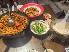 -富正毅三下锅·湘西韵味(天门山索道店)