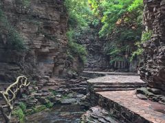 -爱情山风景区