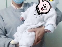-鲸鱼妈妈月嫂/育婴师定制