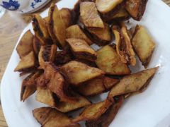 -溢心园香河肉饼总店
