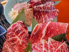 -铭牛烧肉·和牛海鲜自助(高新月牙湖店)