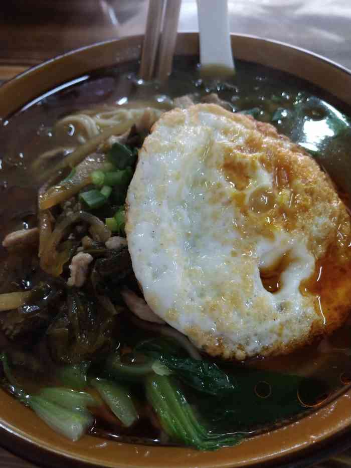 重庆花杂面-"高桥慈善街的一家面馆.隐藏的比较深,可能.