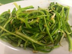 -明记烧鱼美味店