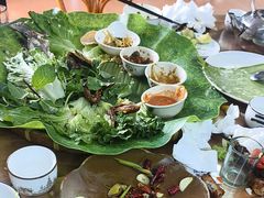 -沐毫傣泐云南菜孔雀宴•手抓饭傣味烧烤(曼听公园店)