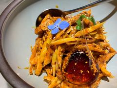 敲糖棒棒鸡-辛香汇·现炒川菜(淮海路百盛店)