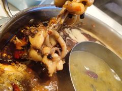 -蛙两只美蛙鱼头火锅(恒茂店)