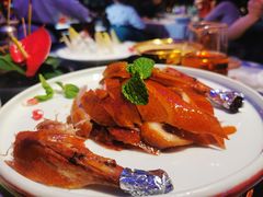 精品烤鸭-悦江(梅奔中心店)