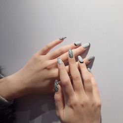 -花系美·美甲美睫精品店