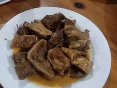 -五指山生态小黄牛(皮皮虾海鲜广场店)
