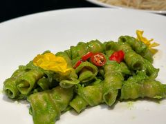 -映水芙蓉(长宁来福士店)