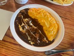 红烩牛肉蛋包饭-羽深肉铺 Steak & Wine