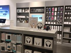 -Apple授权专营店(宝山万达店)
