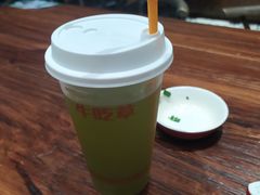 -牛吃草牛肉面(翠柏路店)