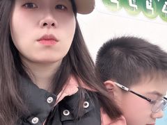 -蓝天路(地铁站)