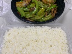 -钟掌勺忘不了地道湘菜(新天地假日广场店)
