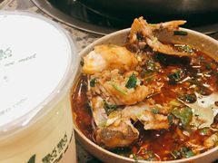 -肖肖酸萝卜鱼火锅(总店)