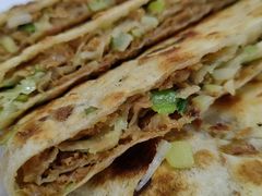 -溢心园香河肉饼总店