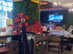 -顶峰夜宴·龙虾烧烤大排档(九江学院店)