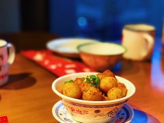 -炉小二铜锅牛蛙•川湘菜(三里屯店)