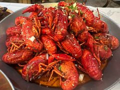 -巴厘龙虾·榜首油焖大虾(音乐学院·沿江酒馆店)